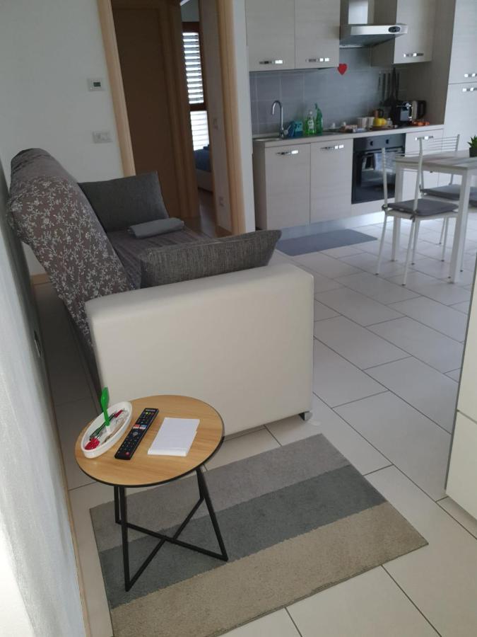 Bilocale Luminoso, Ottima Posizione Apartment Sondrio Luaran gambar